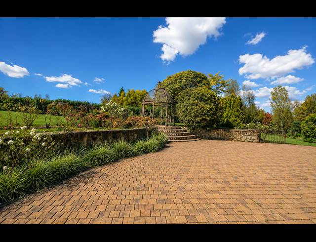 5 BEDROOM HOUSE FOR SALE IN THREE RIVERS EAST